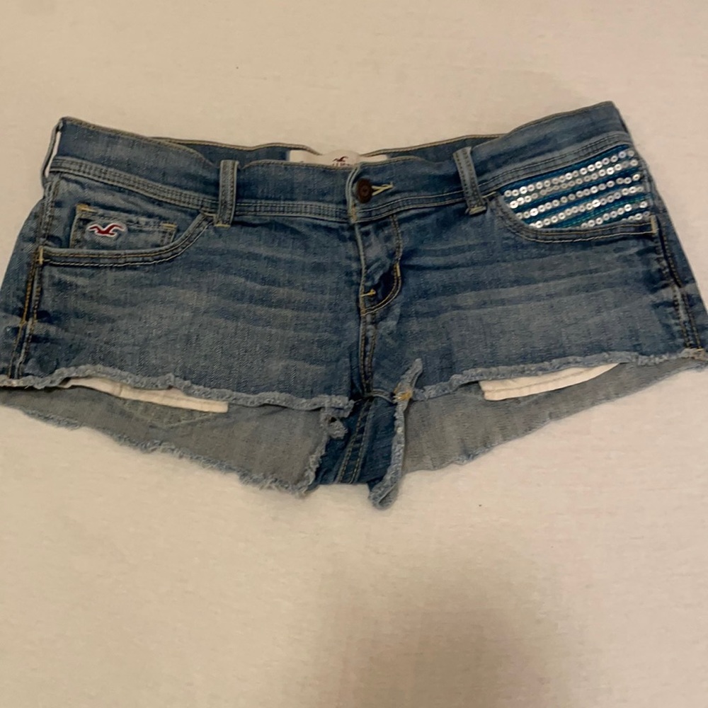 Vintage Women’s jean shorts - Picture 2 of 5